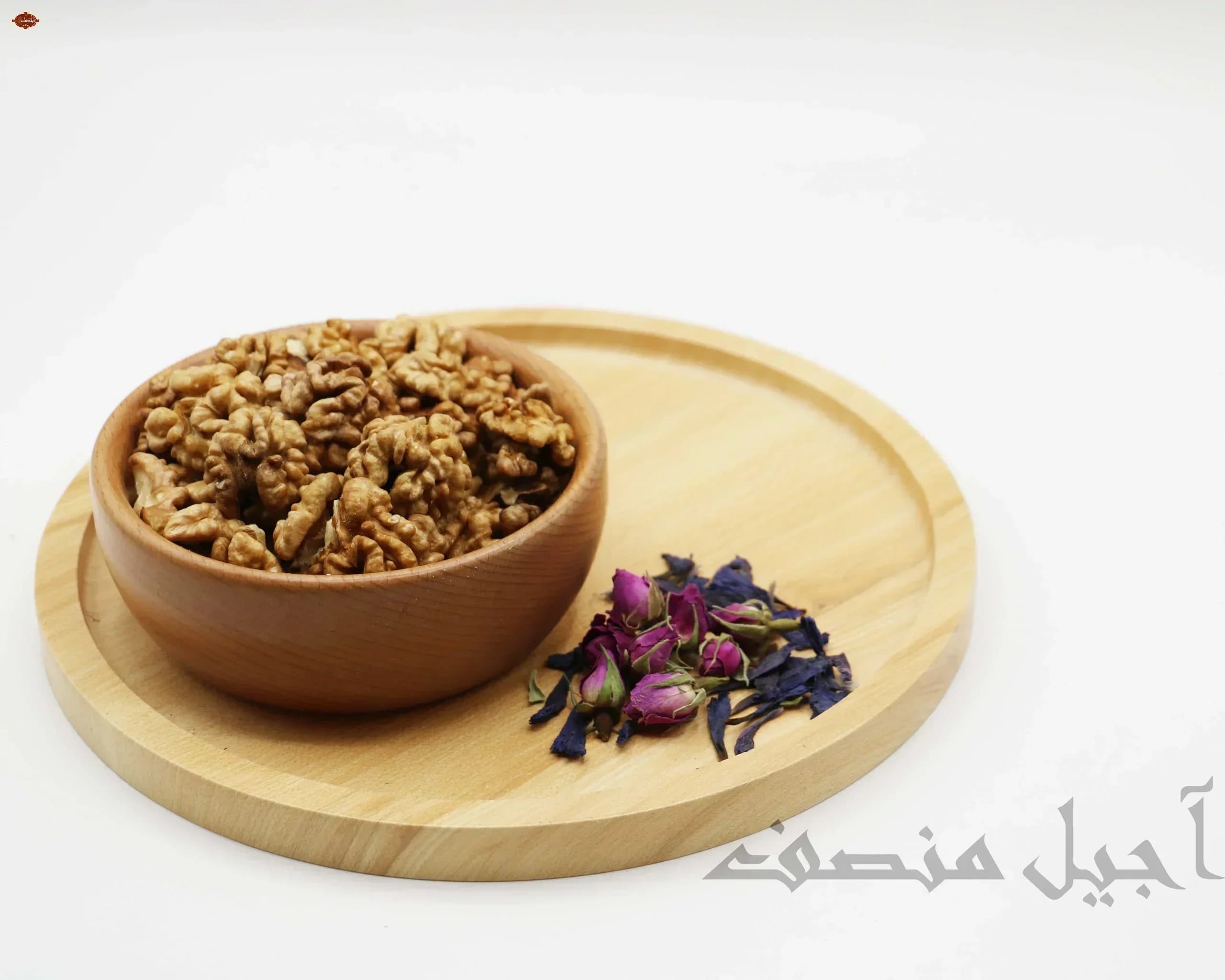 گردو دستچین تویسرکان — تصویر ۲
