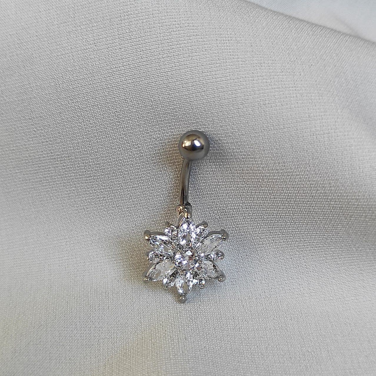 پیرسینگ ناف طرح گل پرنگین (Belly Rings) استیل درجه یک وارداتی کیفیت عالی — تصویر ۴