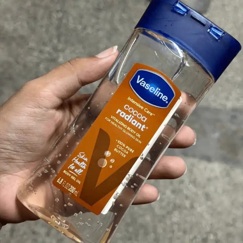 ژل روغن بدن وازلین کاکائو رادیانت Cocoa Radiant (روغن ماساژ وازلین) Vaseline اصل — تصویر ۳