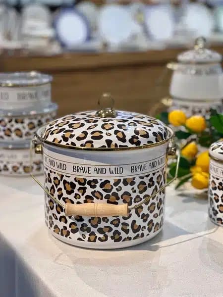 ظرف روغن و ماست لعابی طرح پلنگی آجار acar