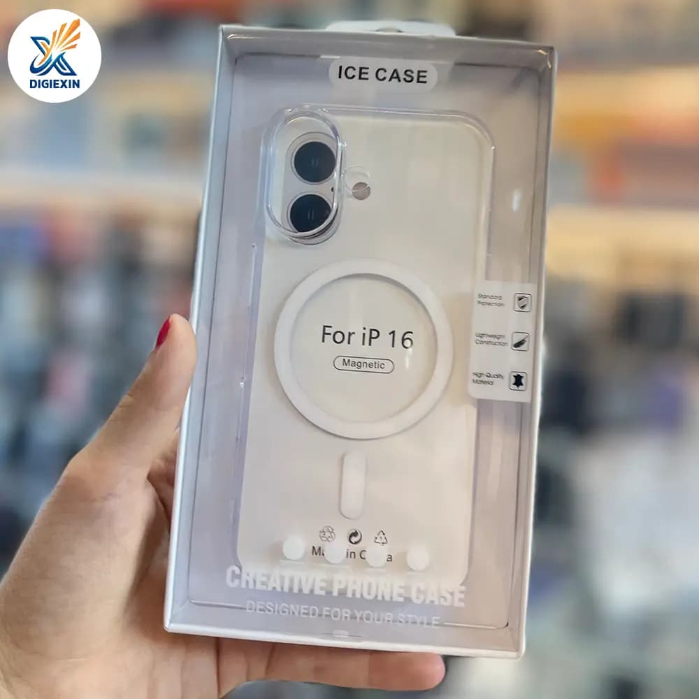 کاور Ice Case شفاف مگسیفدار (پلاستیک سخت) مناسب برای آیفون 16 نرمال — تصویر ۲