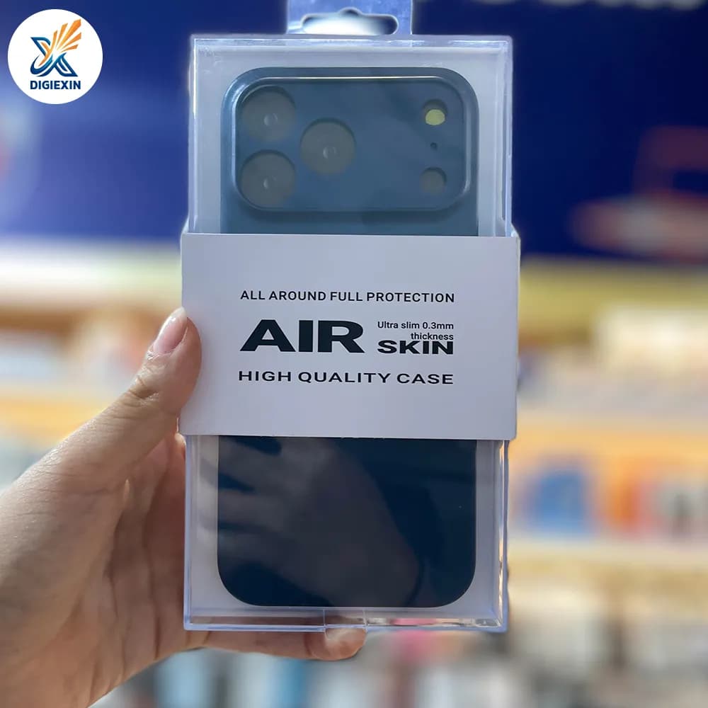 کاور KZDOO مدل Air Skin برای آیفون 17 پرومکس — تصویر ۴