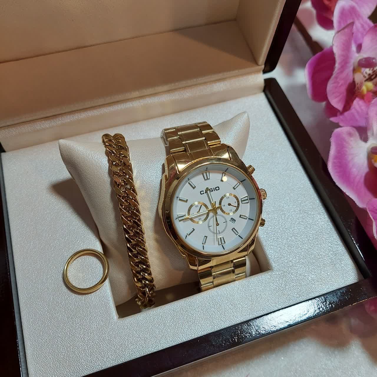 ساعت مچی مردانه کاسیو Casio طرح سه موتور طلایی همراه دستبند کارتیر و حلقه رینگ — تصویر ۸
