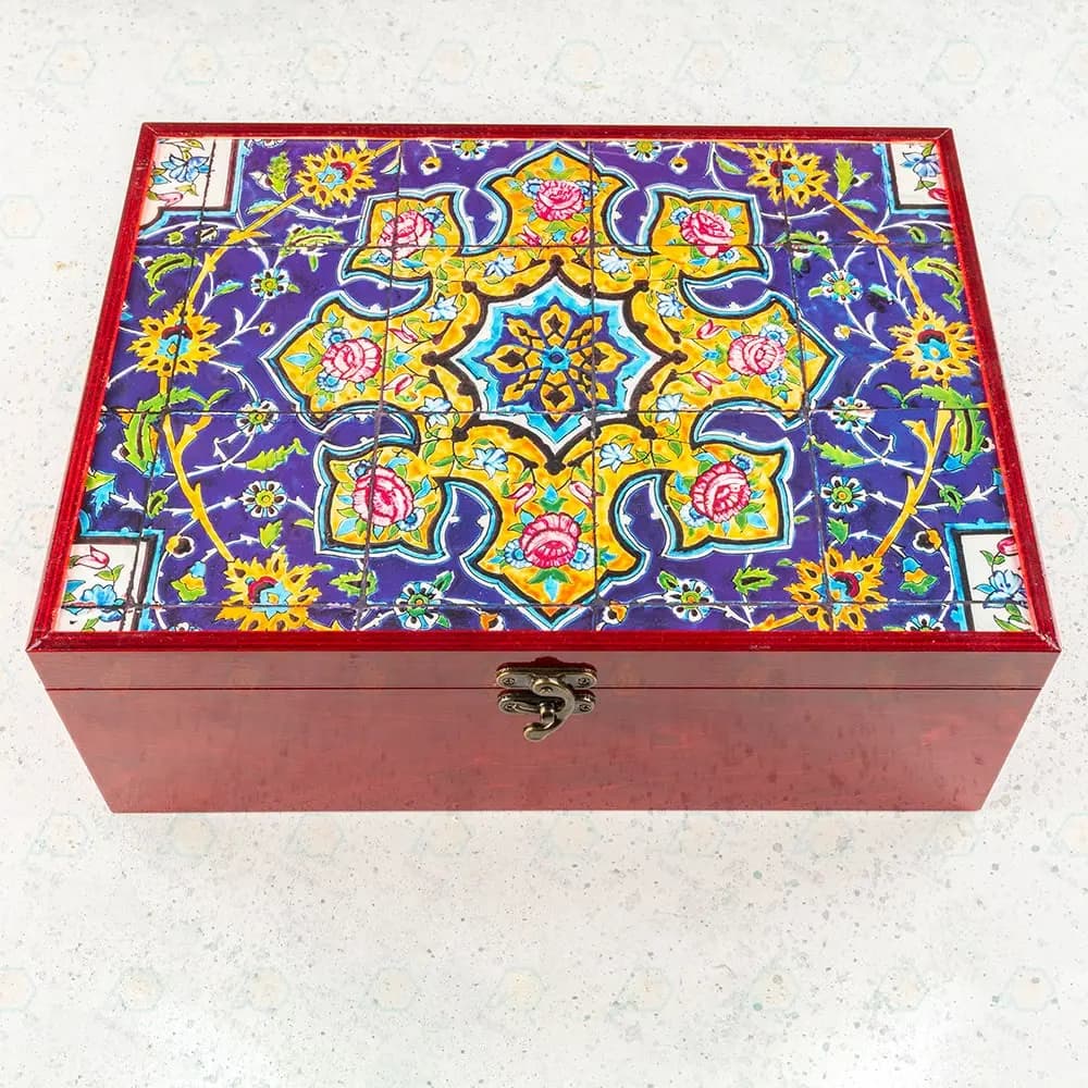 پک هدیه صنایع دستی ترنج شکلات خوری ملیله کاری و رومیزی سرمه دوزی — تصویر ۴