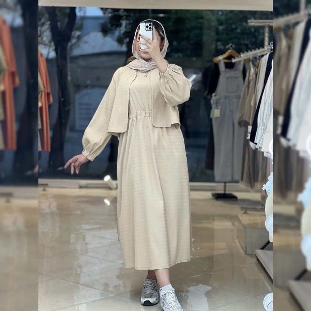 ست کت دامن دلیسه — تصویر ۵