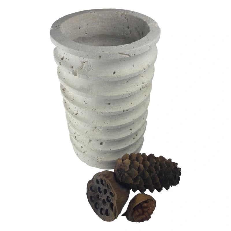 گلدان سنگی مدل استوانه ای شیاردار از سنگ تراورتن کد 187 — تصویر ۳