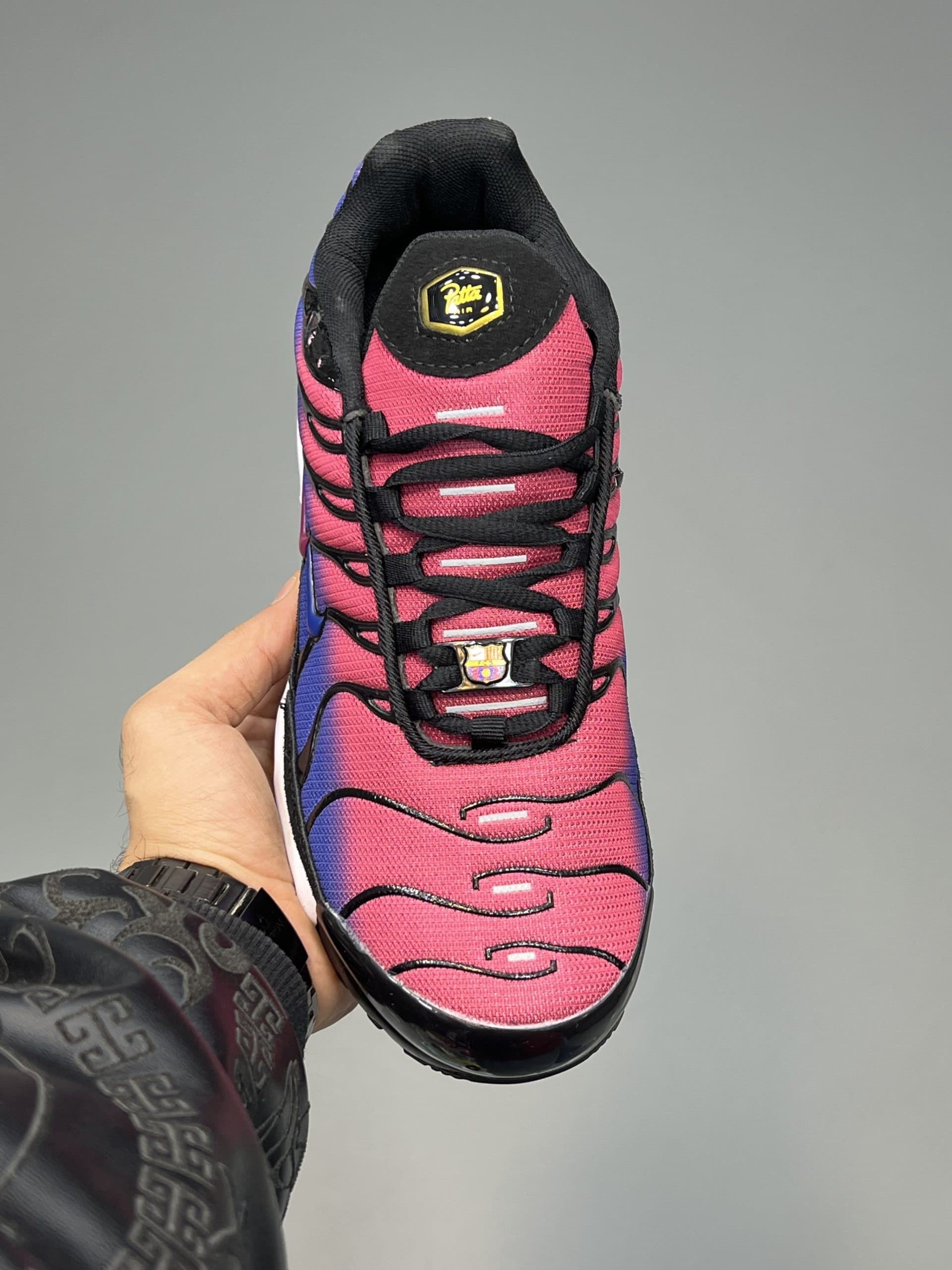 نایک ایرمکس تی ان بارسلونا NIKE TN AIR MAX PLUS — تصویر ۳