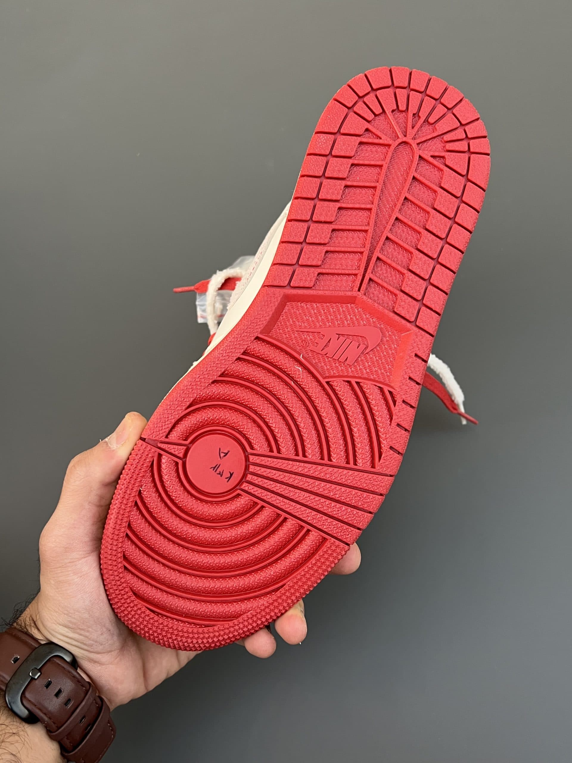 نایک ایر جردن ۱ های ریر ایر NIKE AIR JORDAN 1 HIGH RARE AIR — تصویر ۵