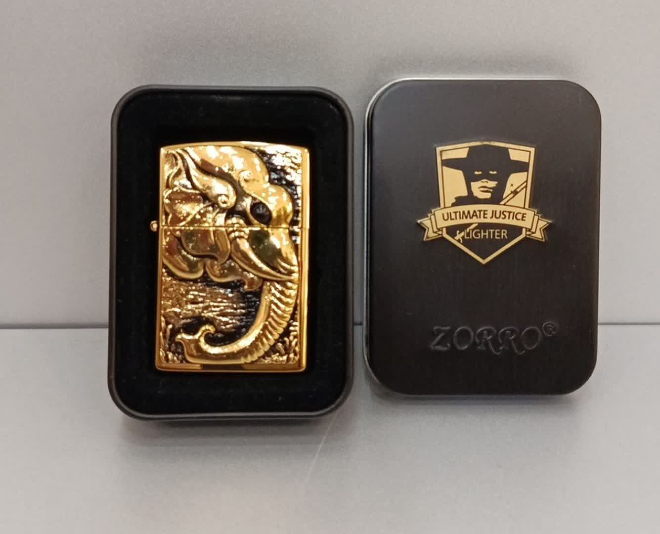 فندک بدنه فلزی فیل برجسته/برند زورو ZORRO/ سوخت بنزین