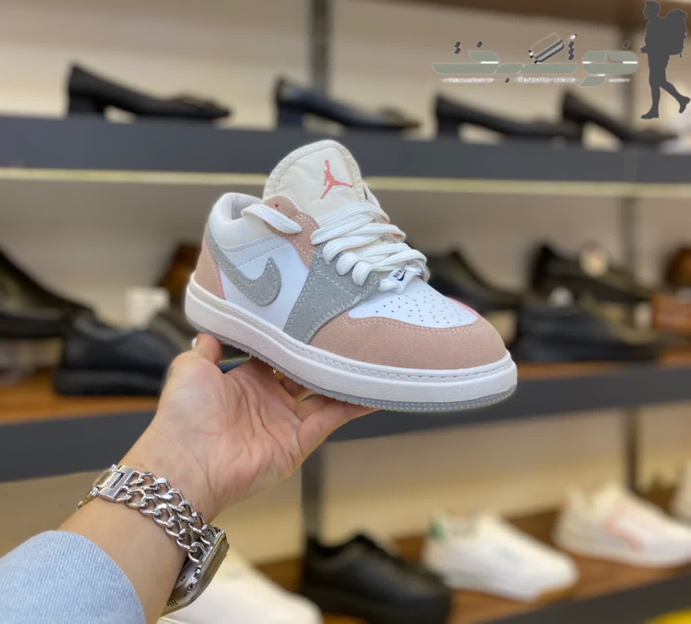 کتونی نایک nike جردن jordan 1 زنانه کد 4054 — تصویر ۸