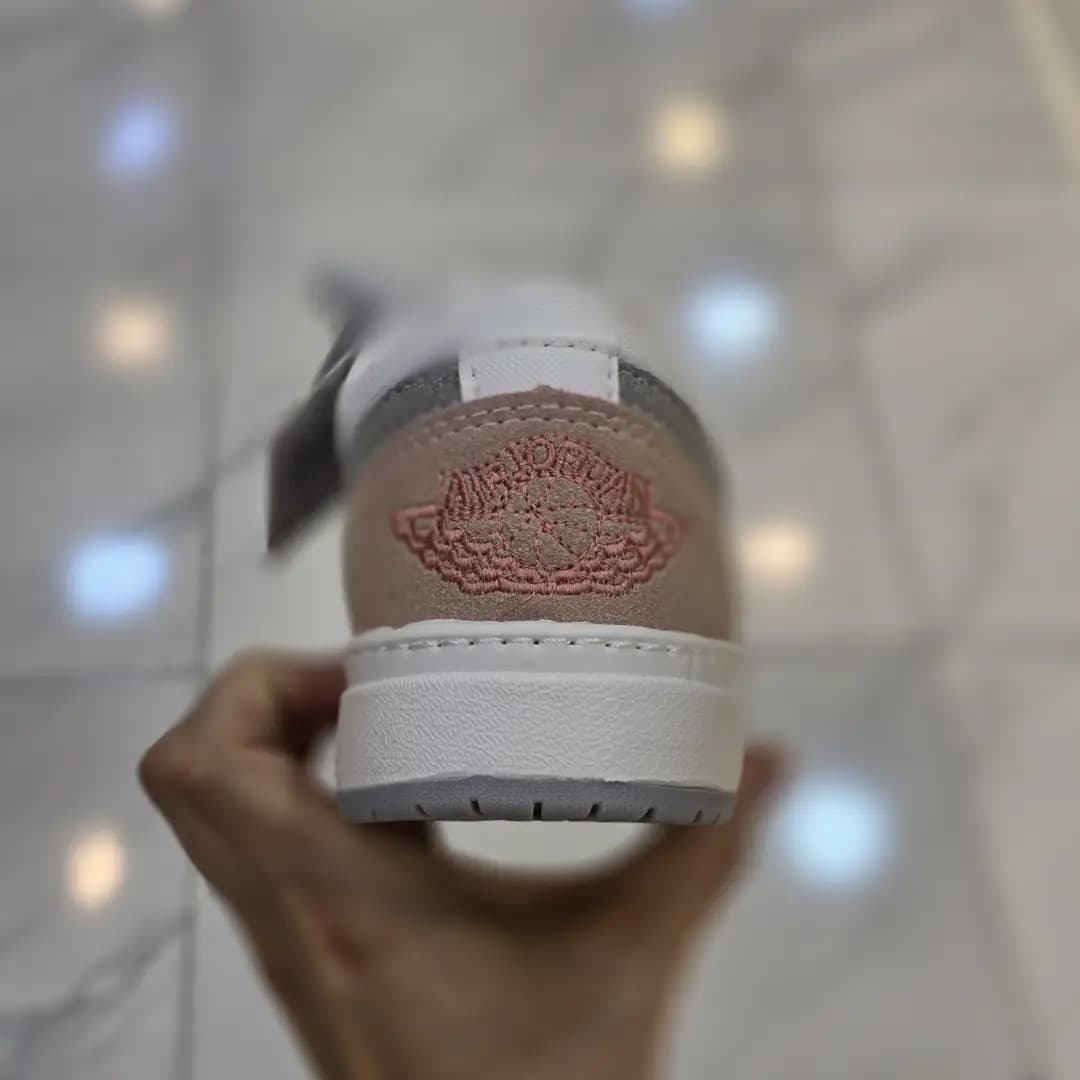 کتونی نایک nike جردن jordan 1 زنانه کد 4054 — تصویر ۶