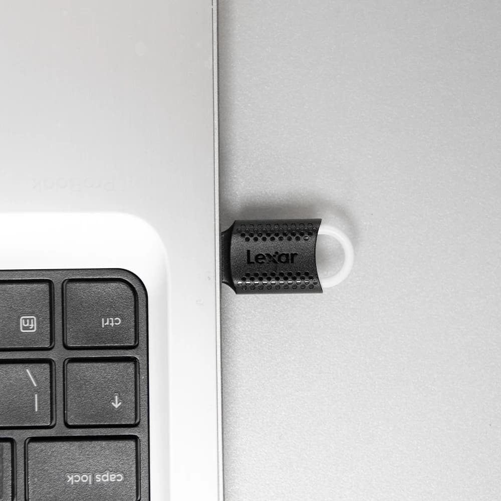 فلش مموری لکسار (Lexar) مدل JumpDrive V40 ظرفیت 128 گیگابایت – رابط USB 2.0 — تصویر ۵