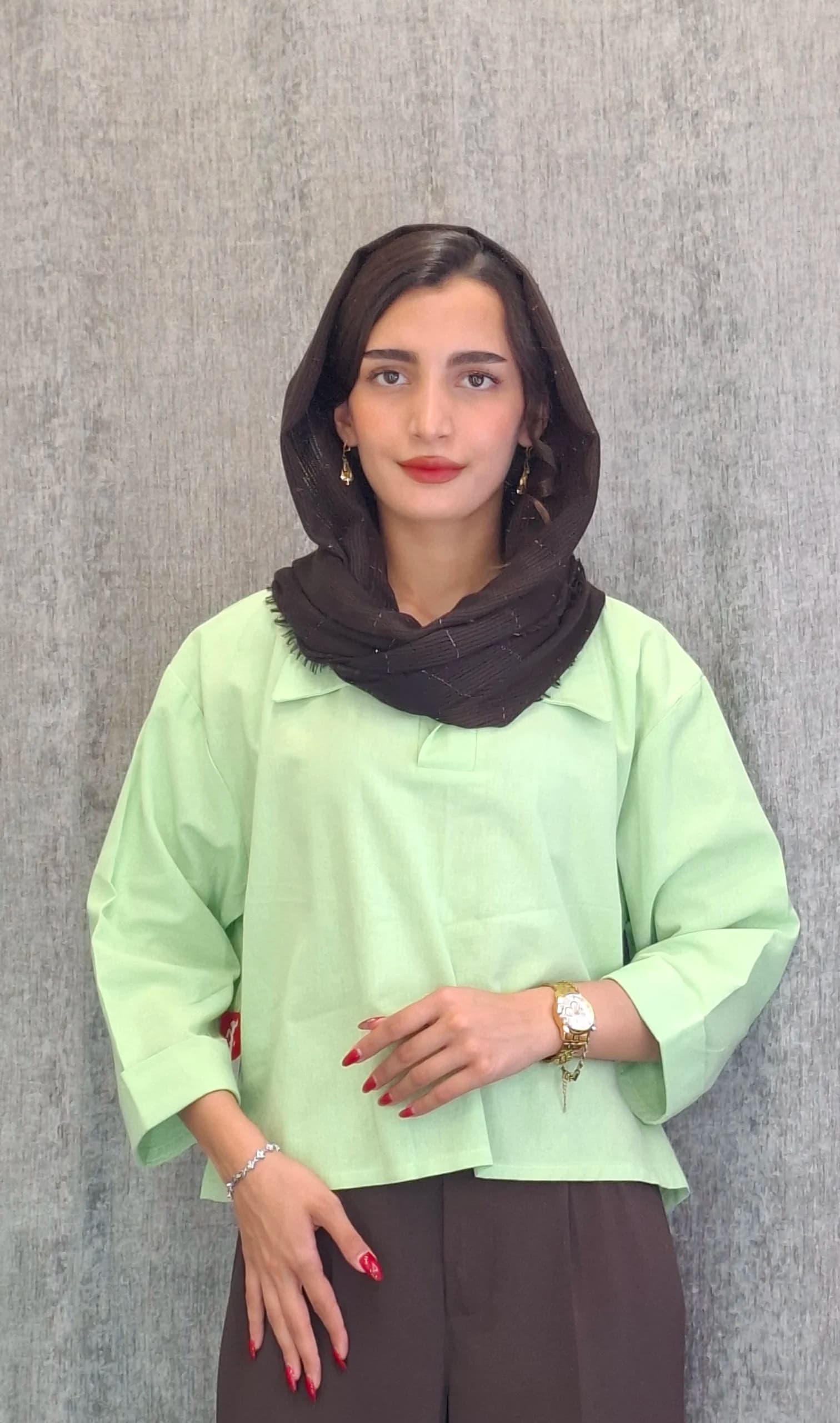 مانتو باکسی «پلو نگین»(زنانه) — تصویر ۴
