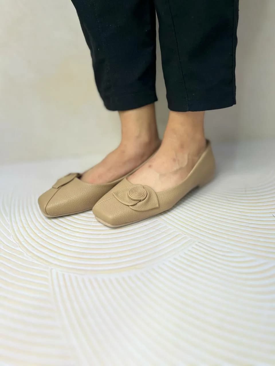 کفش عروسکی زنانه گره مارپیچ نوک مربعی — تصویر ۲