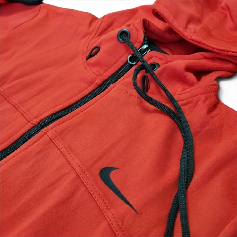 ست گرمکن بچه گانه طرح نایک (nike) در سه رنگ و 6 سایز — تصویر ۳