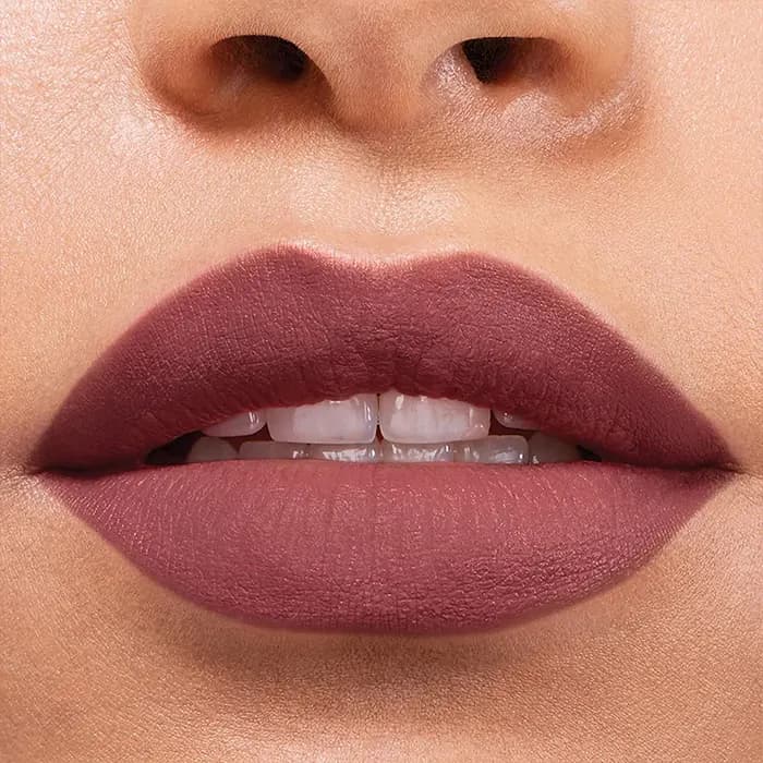 رژ لب مایع مات میبلین Maybelline SuperStay شماره 140 SOLOIST — تصویر ۶