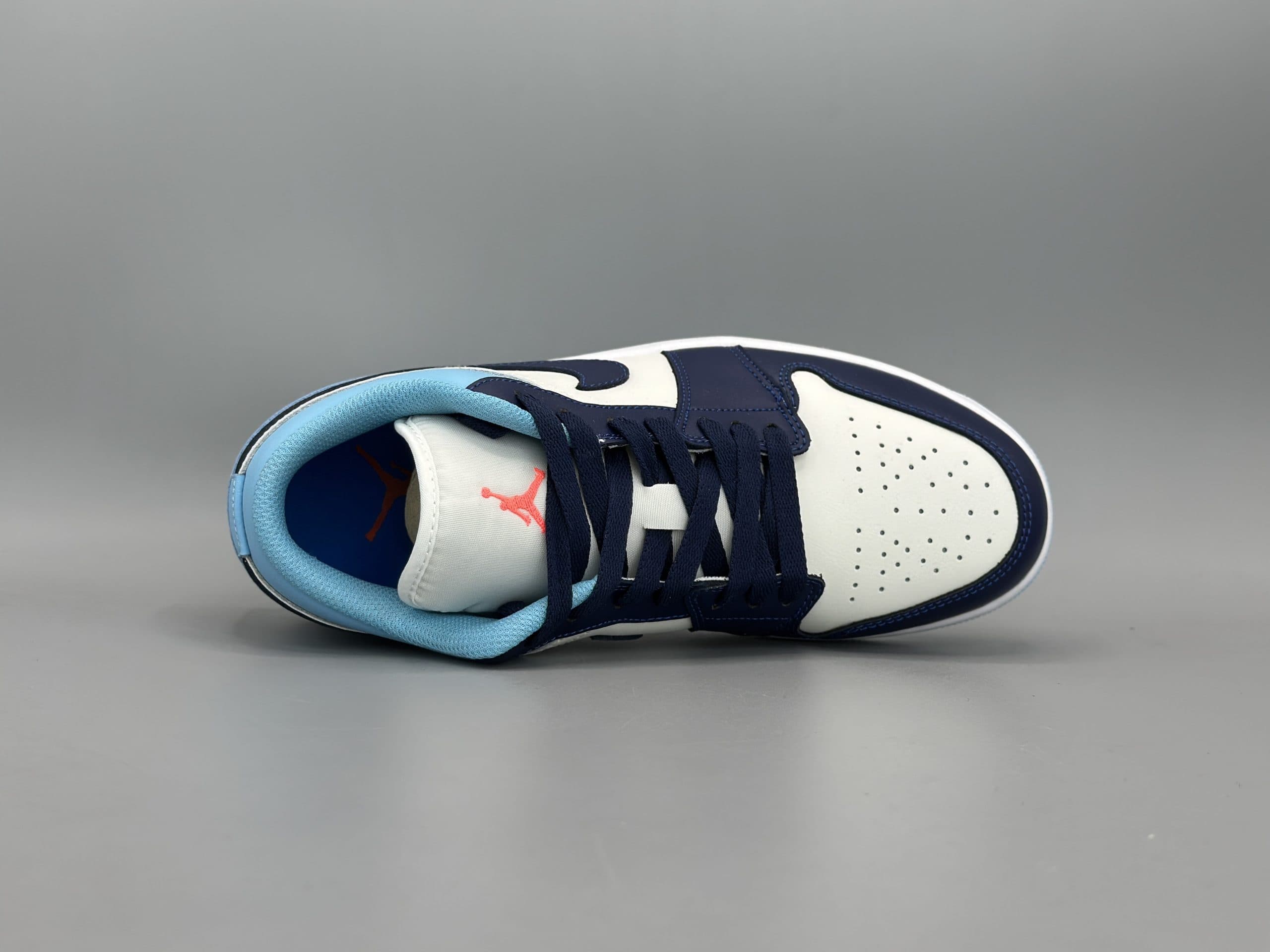 کتانی نایکی جردن1لو چیل نیوی بلو/Nike Air Jordan 1 low — تصویر ۴