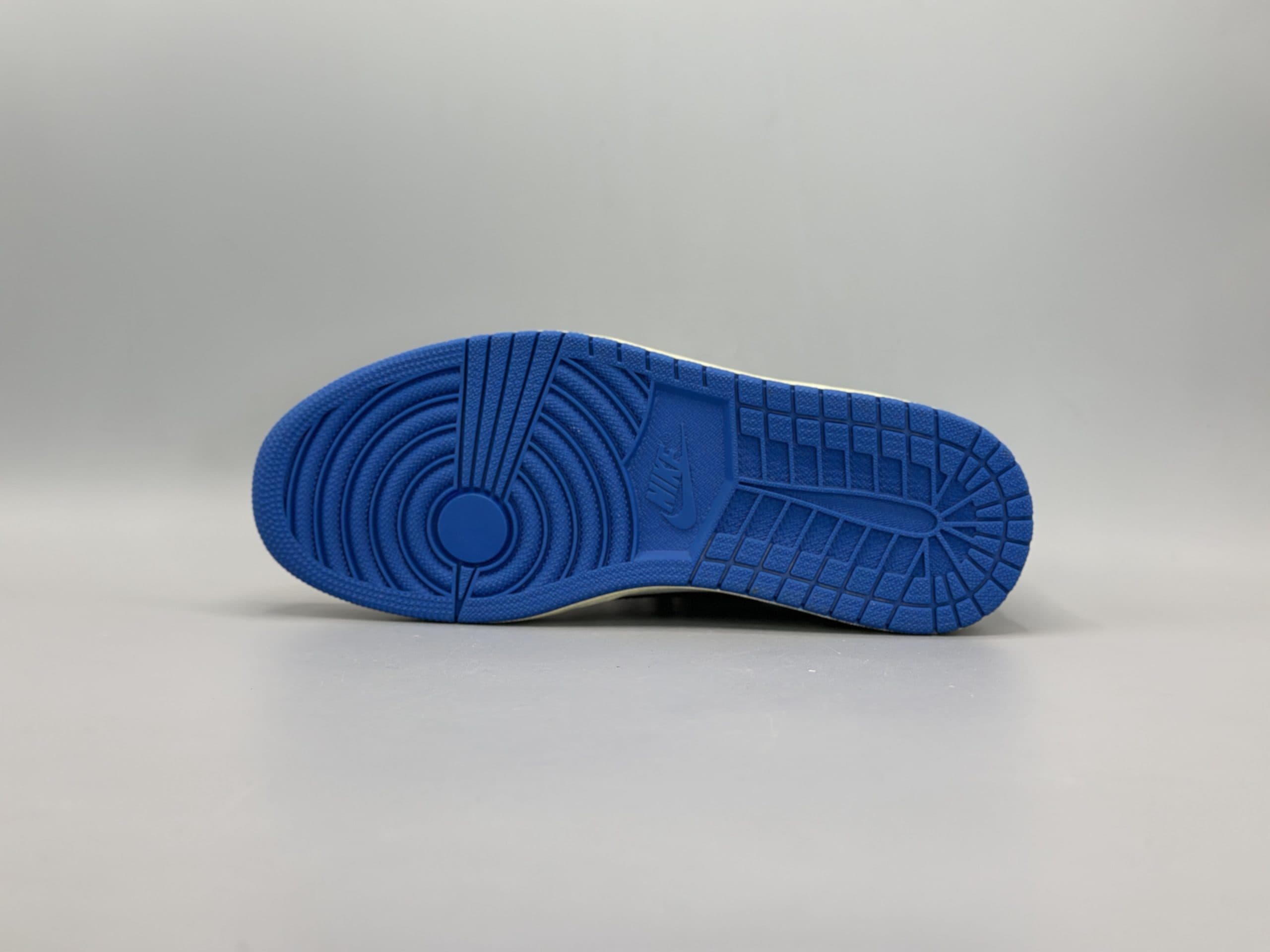 کتانی نایکی جردن1لو تراویس فرگمنت سفید مشکی آبی/Nike Air Jordan1 low Travis — تصویر ۵