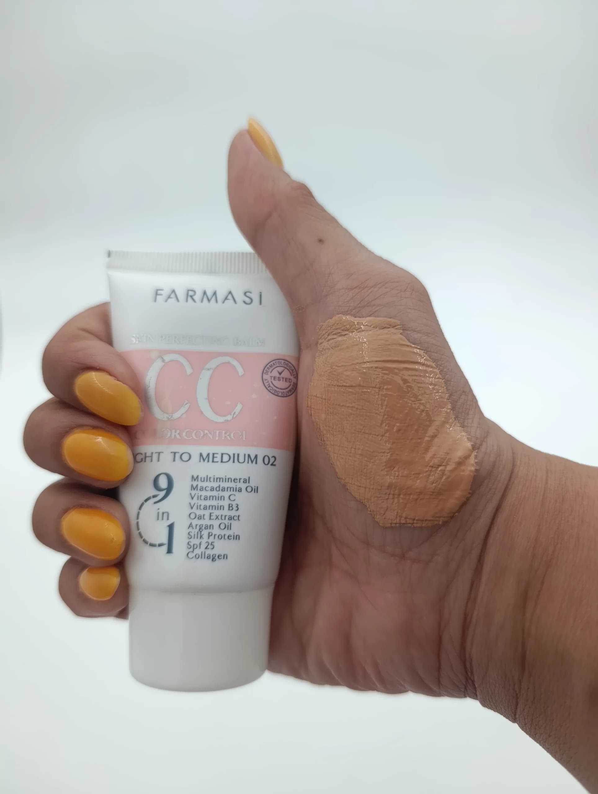 سی سی کرم فارماسی SPF25 — تصویر ۳