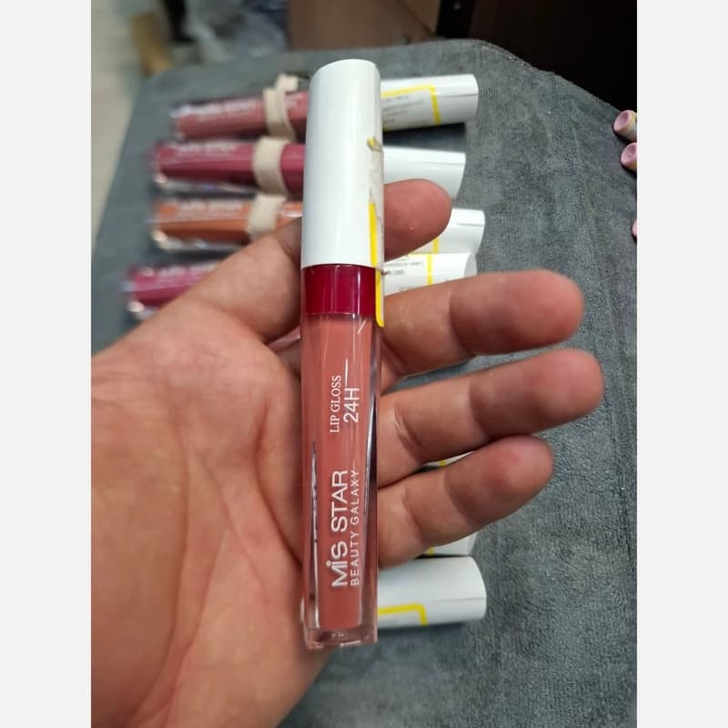رژلب مایع میس استار 24 ساعته شماره MLG 20 — تصویر ۲