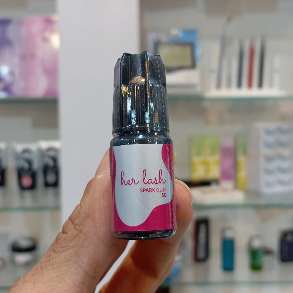چسب اکستنشن مژه هرلش 5 میل Her Lash — تصویر ۲