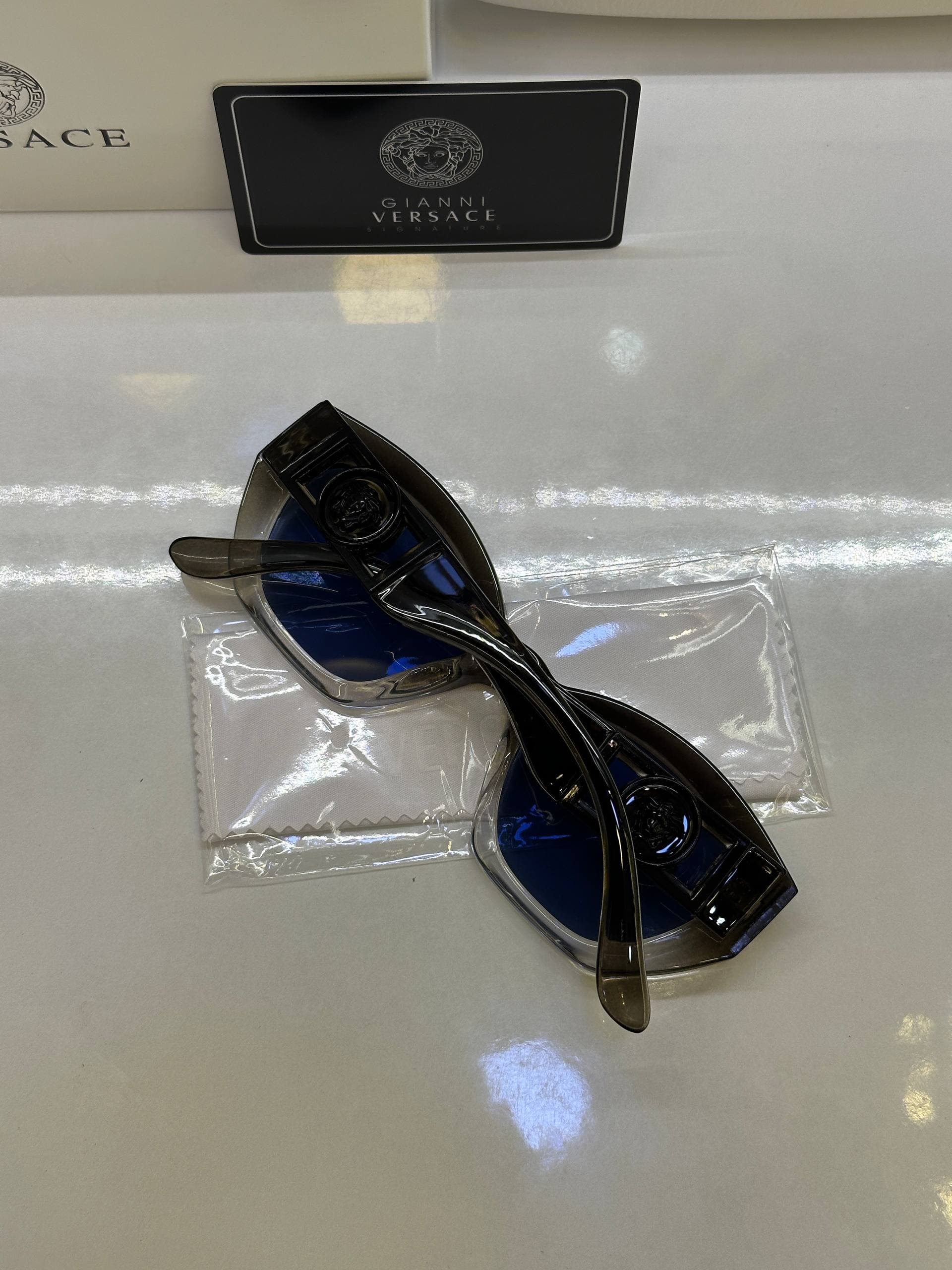 عینک ورساچه Versace Sunglasses ZT7068 — تصویر ۶