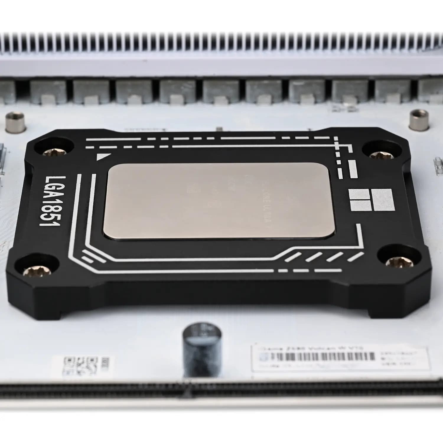 قاب نگهدارنده پردازنده ترمالرایت مدل LGA1851 — تصویر ۶