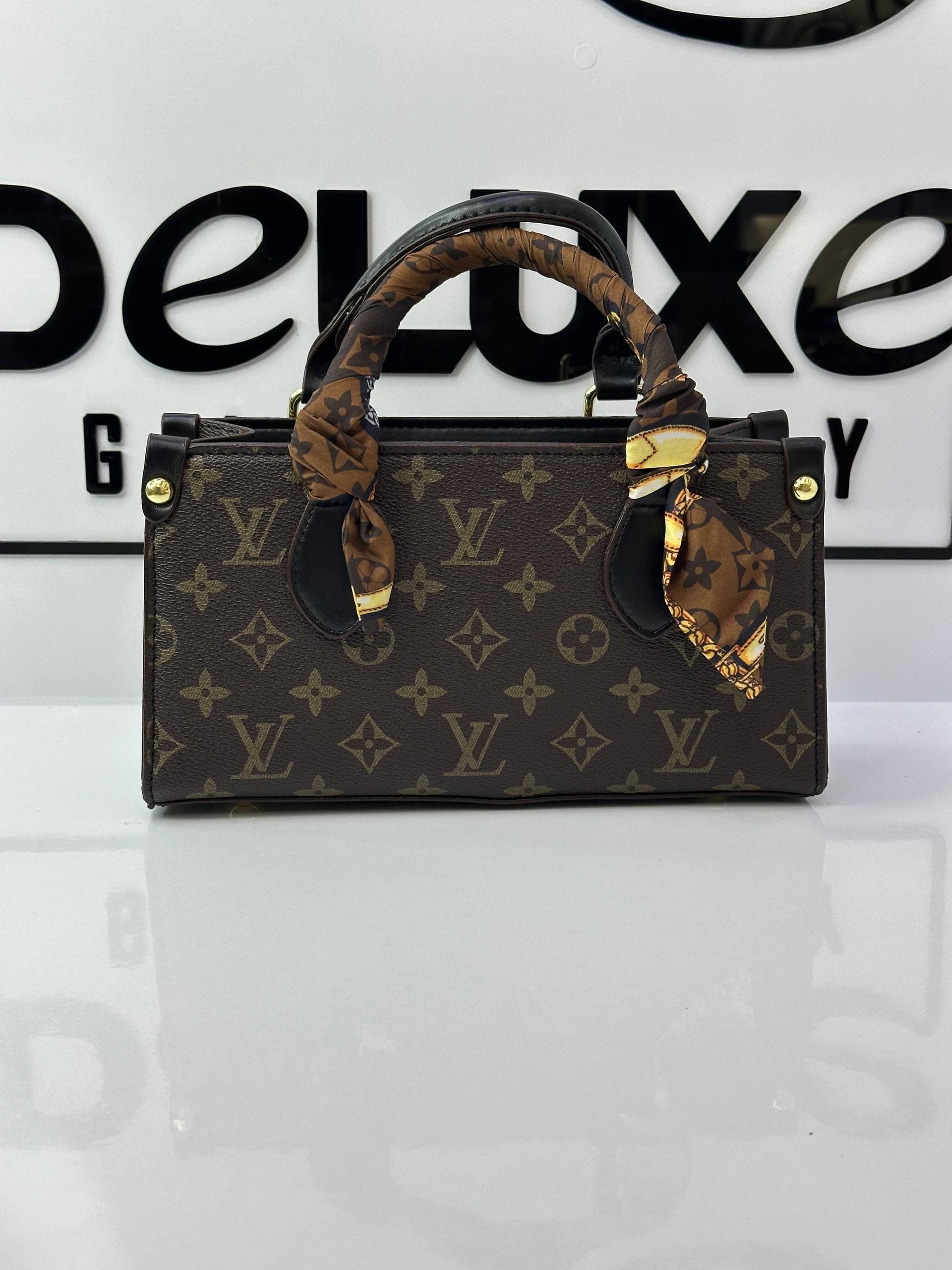 کیف اندگو لویی ویتون Lv Onthego 9317 — تصویر ۴