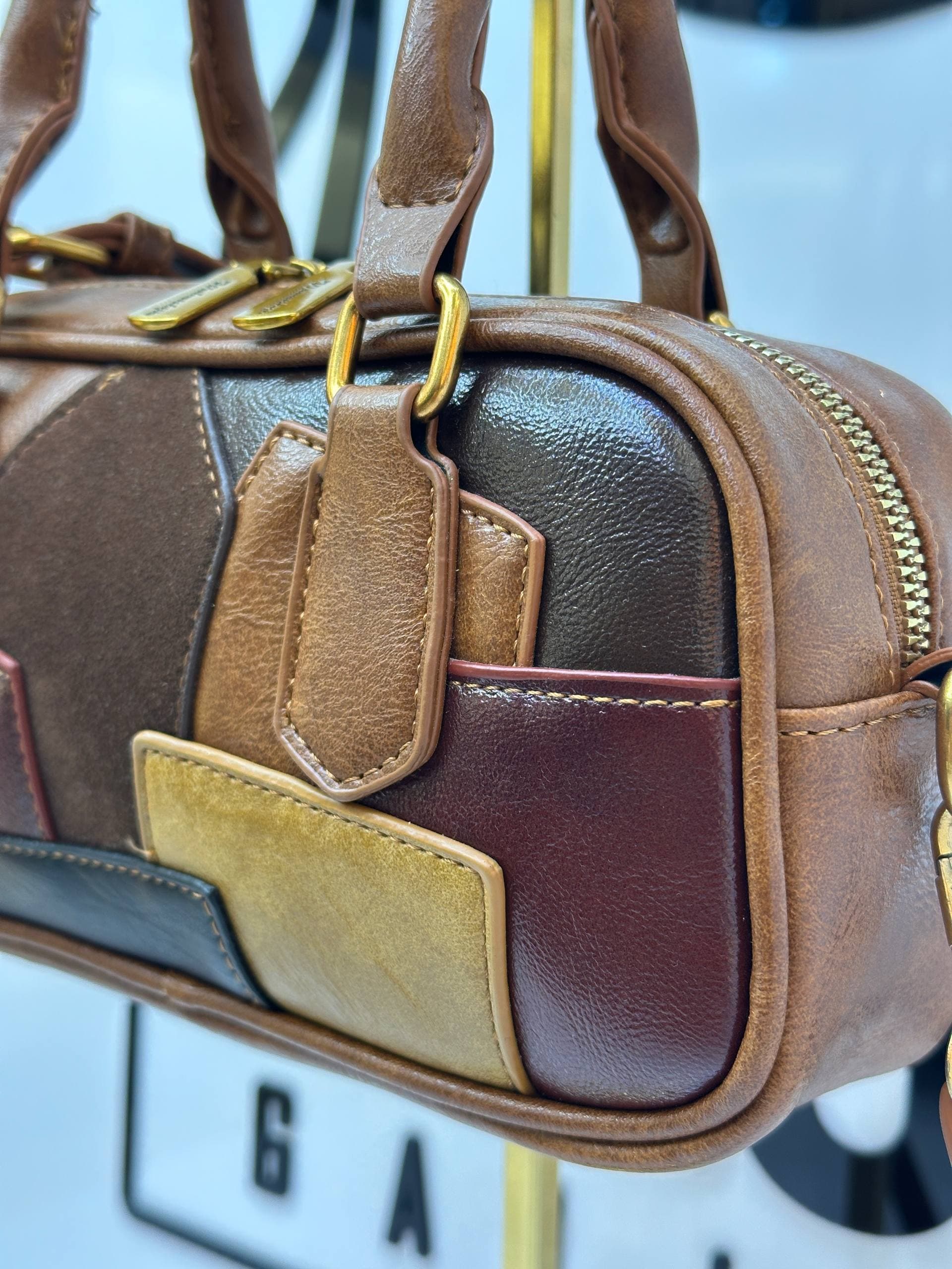 کیف چهل تیکه چرم Bag — تصویر ۷