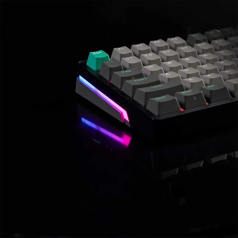 کیبورد مخصوص بازی فنتک مدل ATOM PRO83 MK913REDSWITCH — تصویر ۶