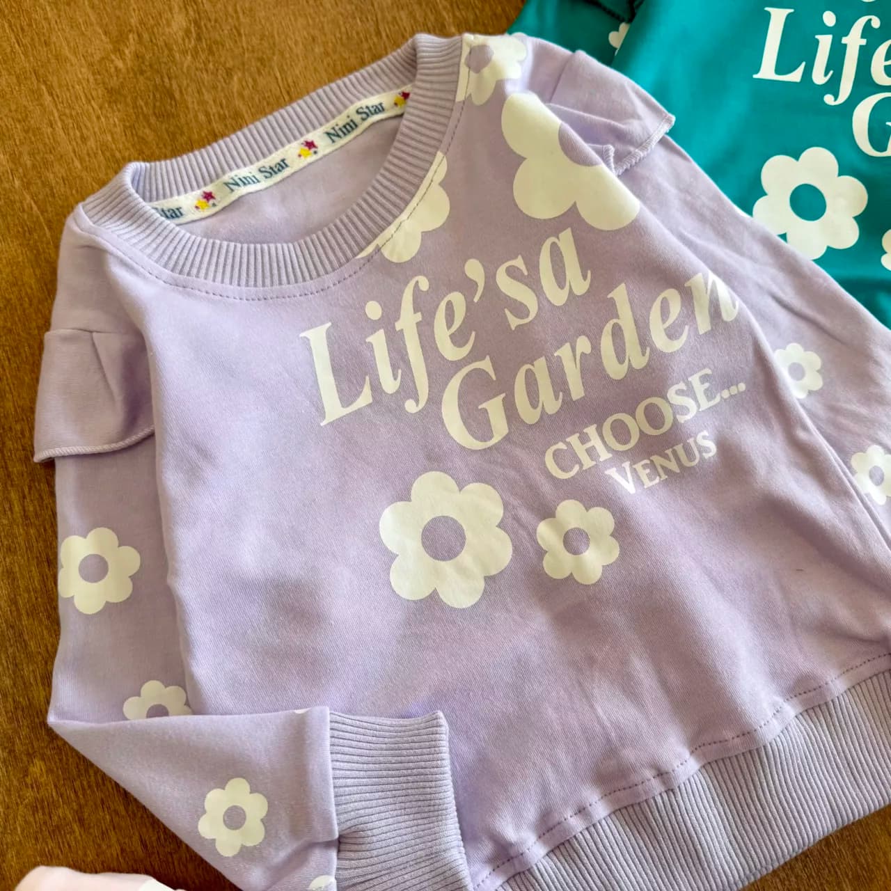 بلوز شلوار چین دار گل Life Garden سایز 35 تا 45 کد 6854 — تصویر ۳
