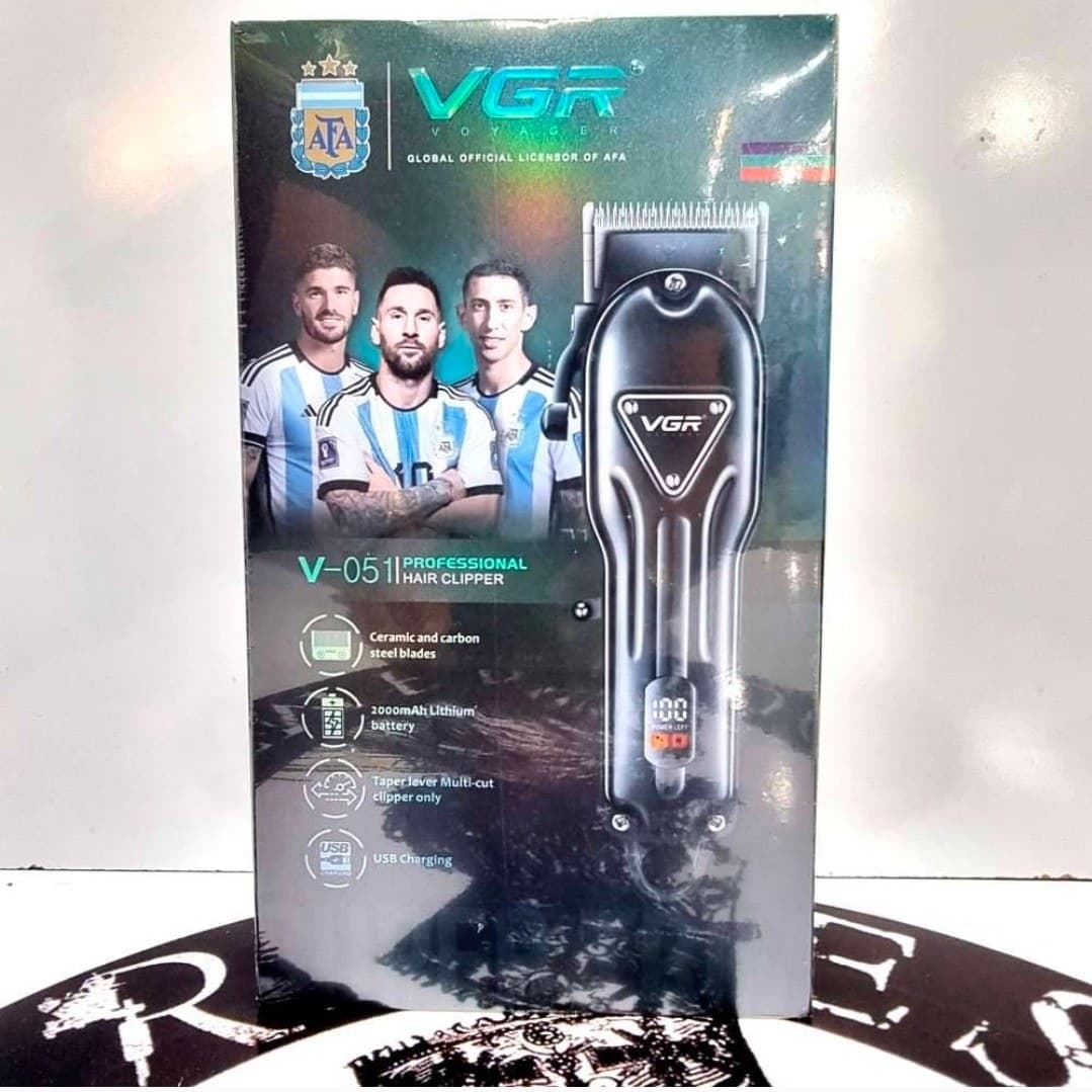 ماشین اصلاح وی جی آر مدل V-051 با تیغه تیتانیوم