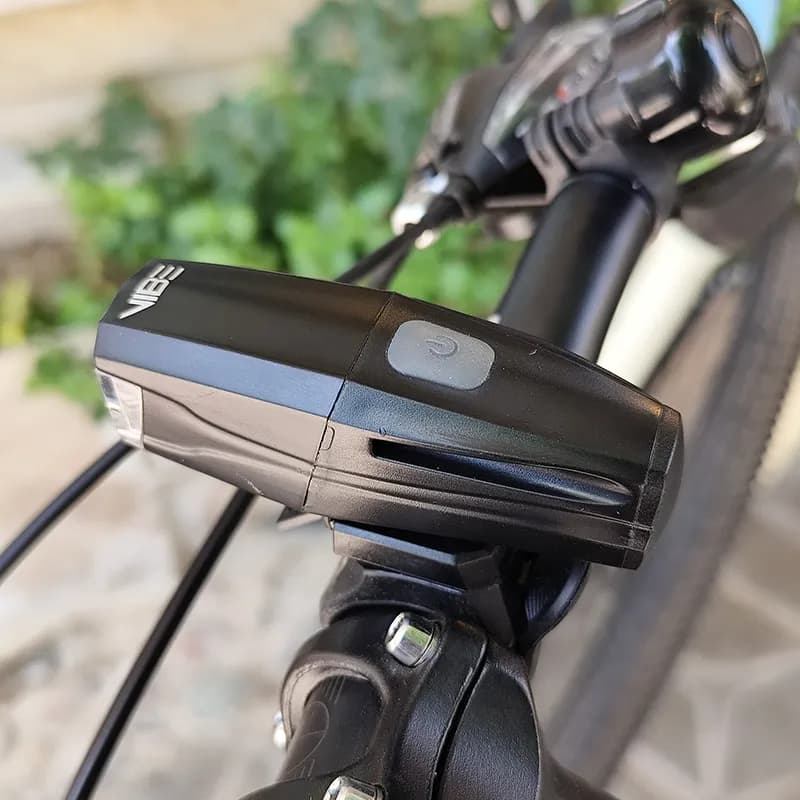 چراغ جلو دوچرخه وایب 700 لومن VIBE 700 — تصویر ۳