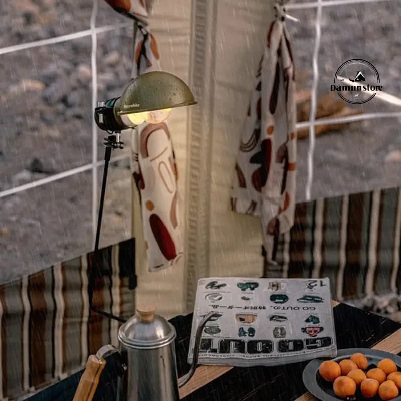 چراغ کمپینگ گیره دار به همراه پایه مدل NATUREHIKE NH22ZM002 — تصویر ۲