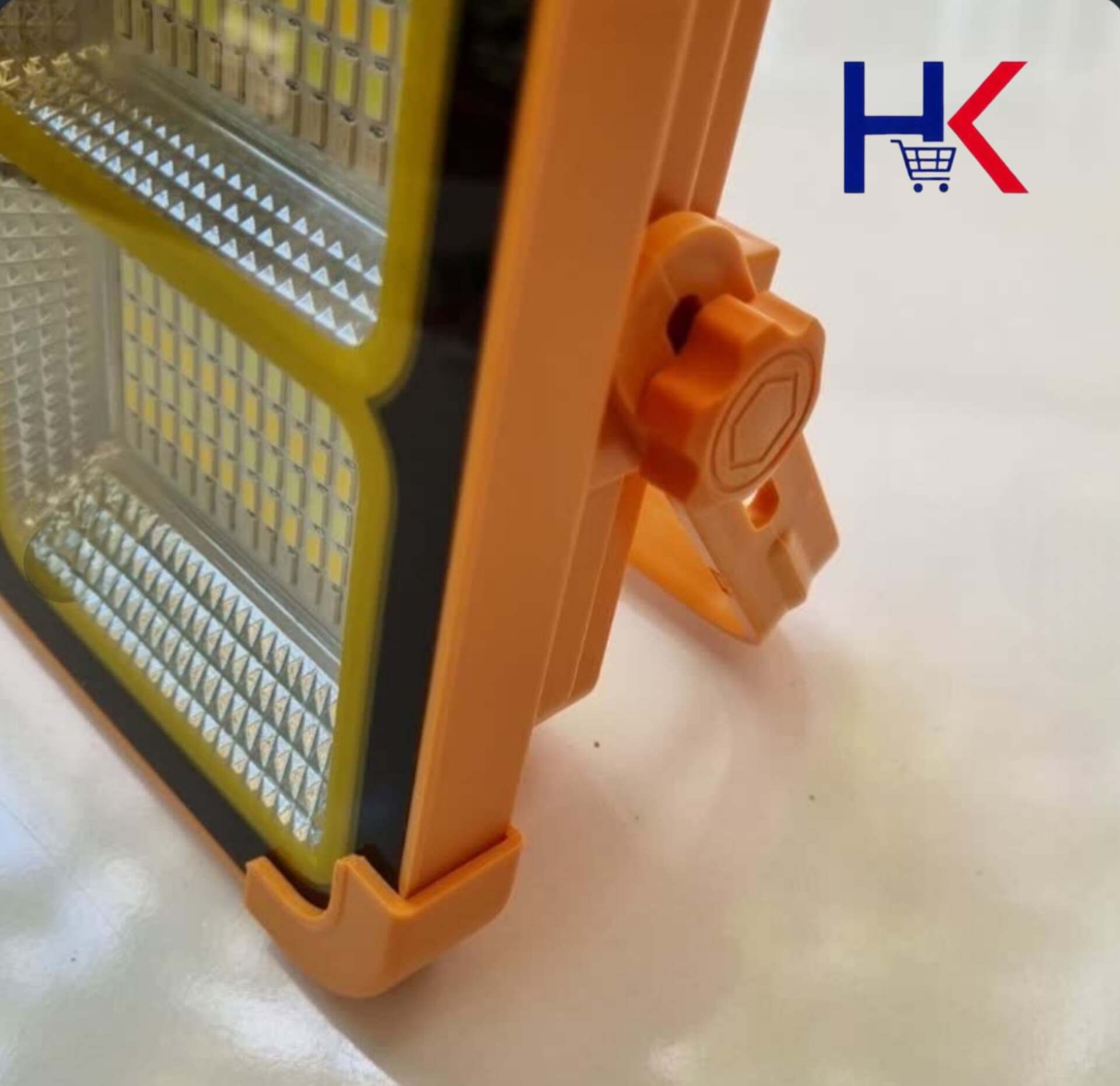 پروژکتور خورشیدی شارژی 10000W مدل Solar LED Light با پنل خورشیدی — تصویر ۳