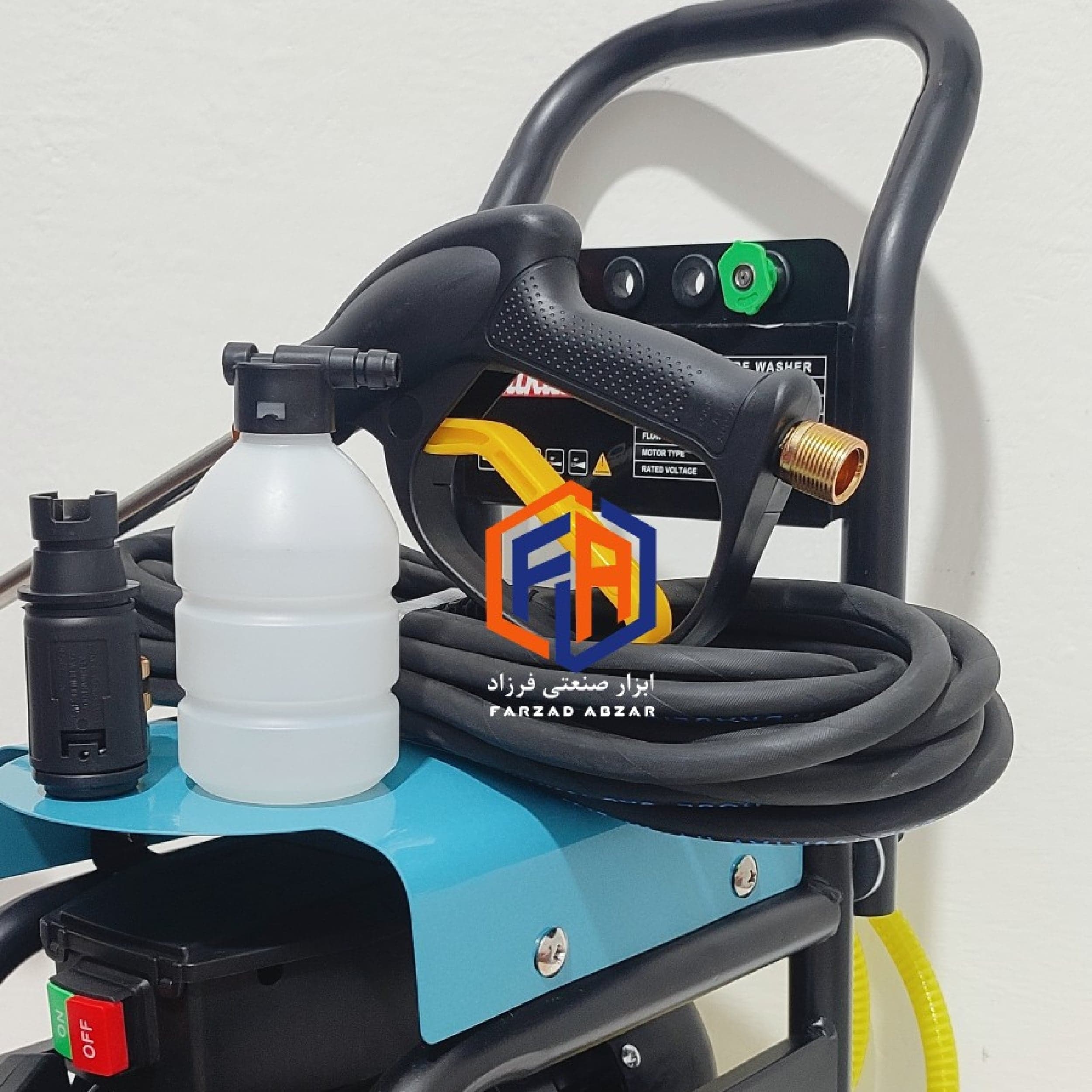 کارواش ماکیتا تمام صنعتی 300 بار چهار چرخ مدل carwash makita 300 bar — تصویر ۴