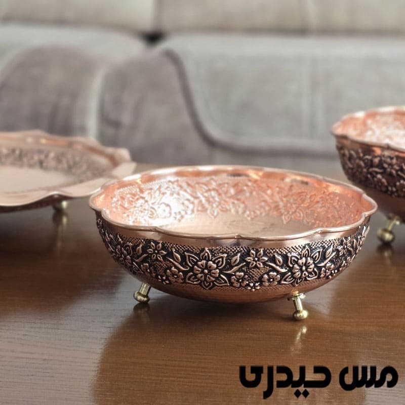 شکلات خوری مسی سه پایه مدل حریر زنجان