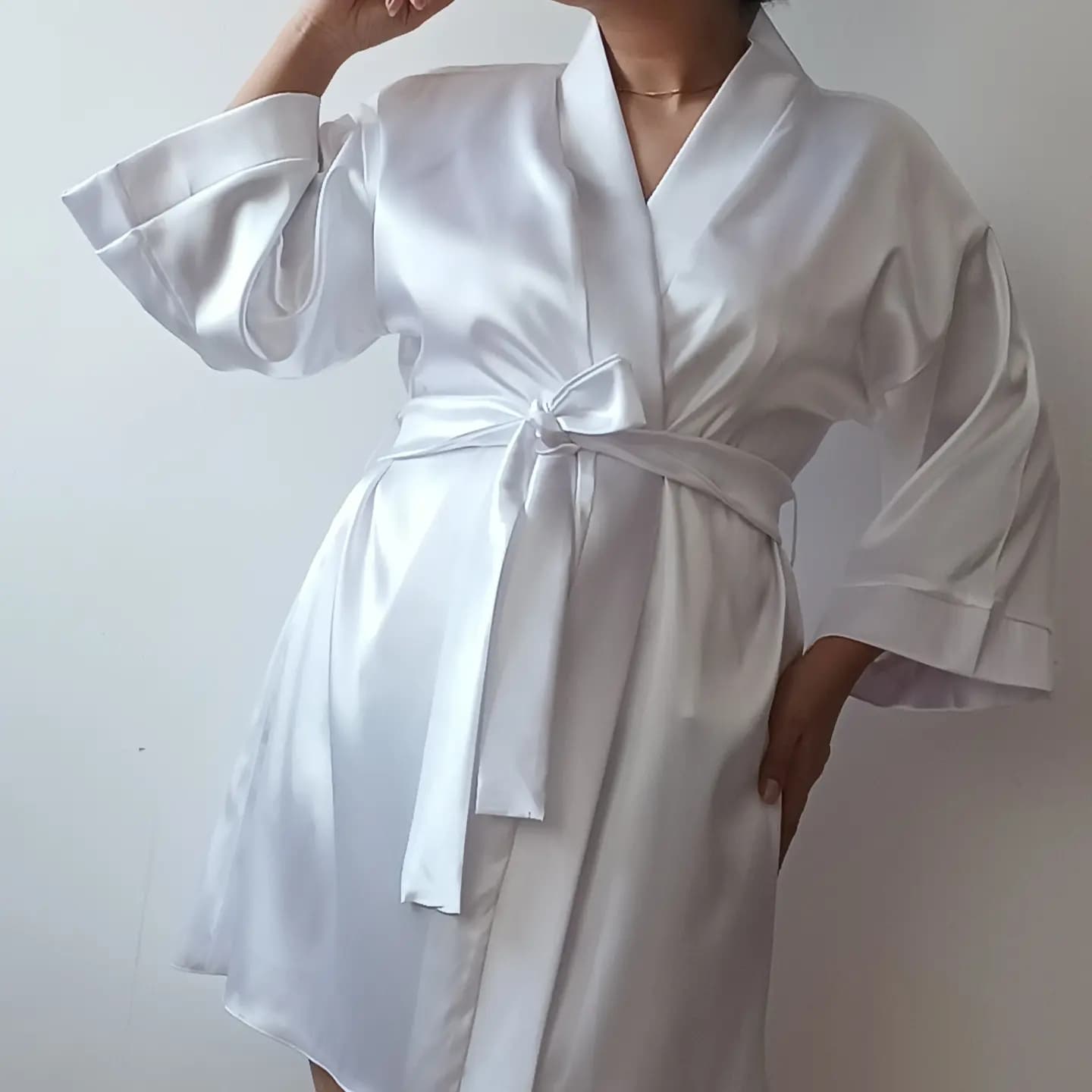 عمده و تک روبدوشامبر ساتن زنانه