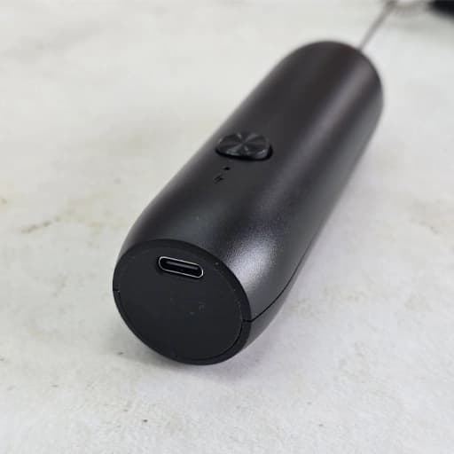 همزن قهوه تمام مشکی USB — تصویر ۳