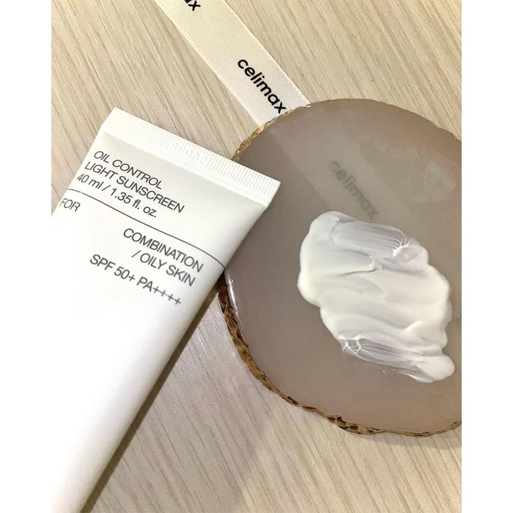 کرم ضد آفتاب سلیمکس SPF 50 کنترل چربی حجم ۴۰ میلی لیتر — تصویر ۵