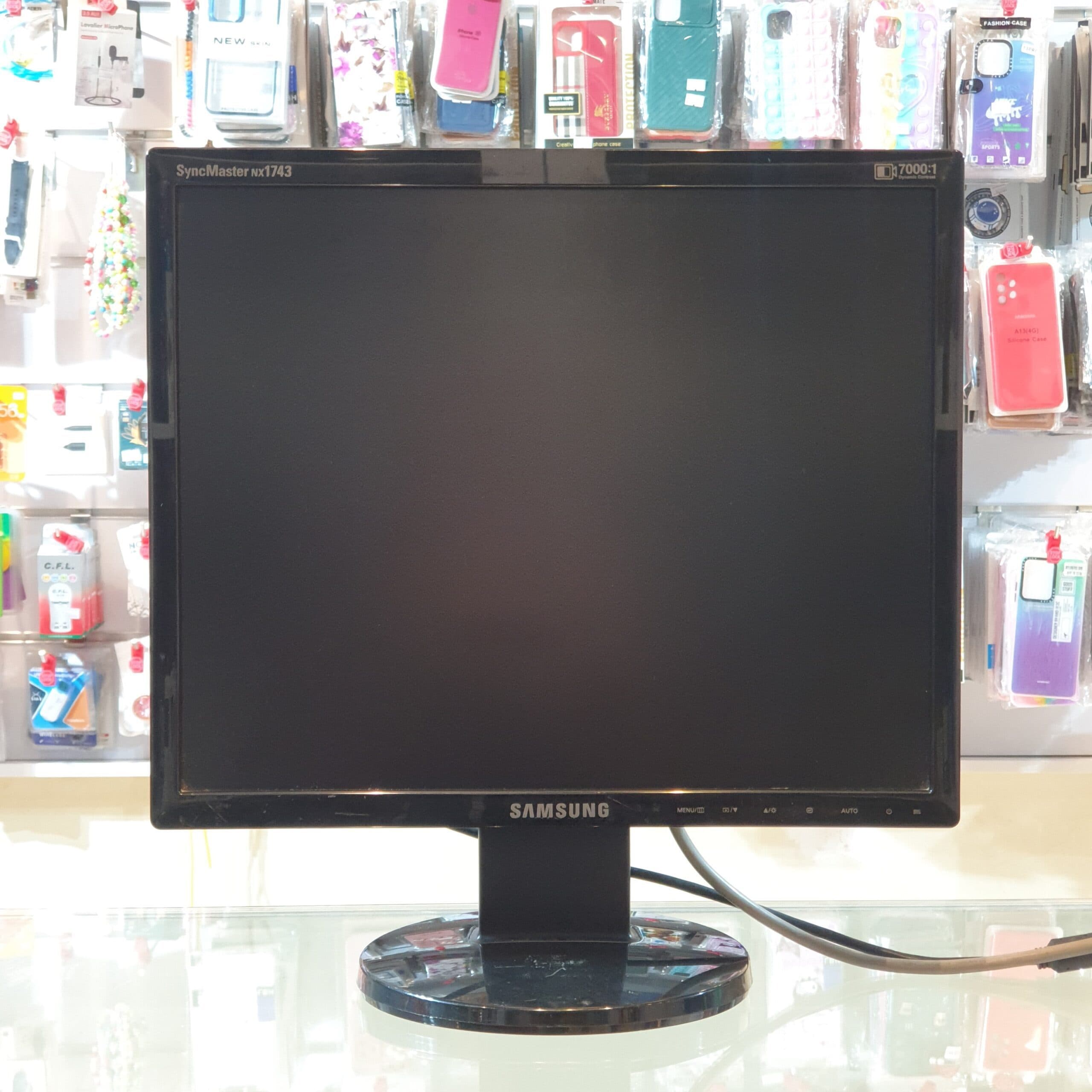 مانیتور 17 اینچ سامسونگ مدل 1743NX — تصویر ۴