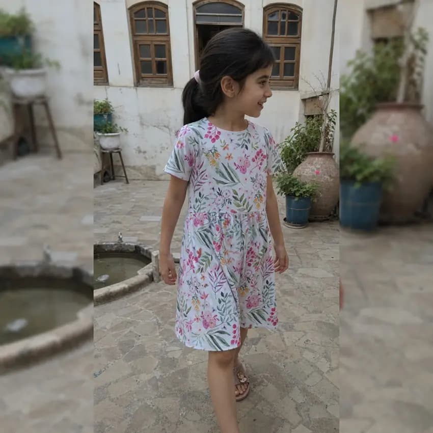 پارچه تریکو طرح گل های ظریف بهاری کد 4041073 — تصویر ۴