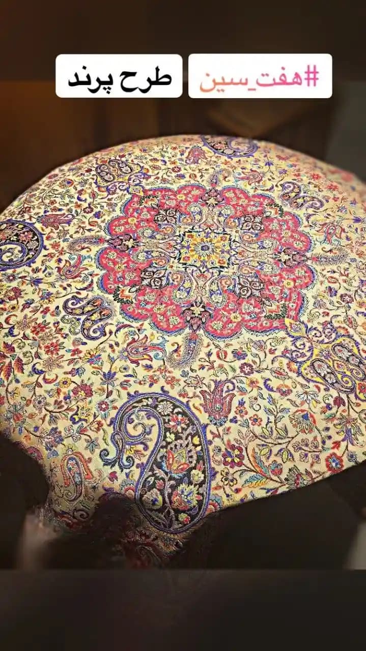 رومیزی ترمه جنس ابریشم طرح زرند کد 1 — تصویر ۳
