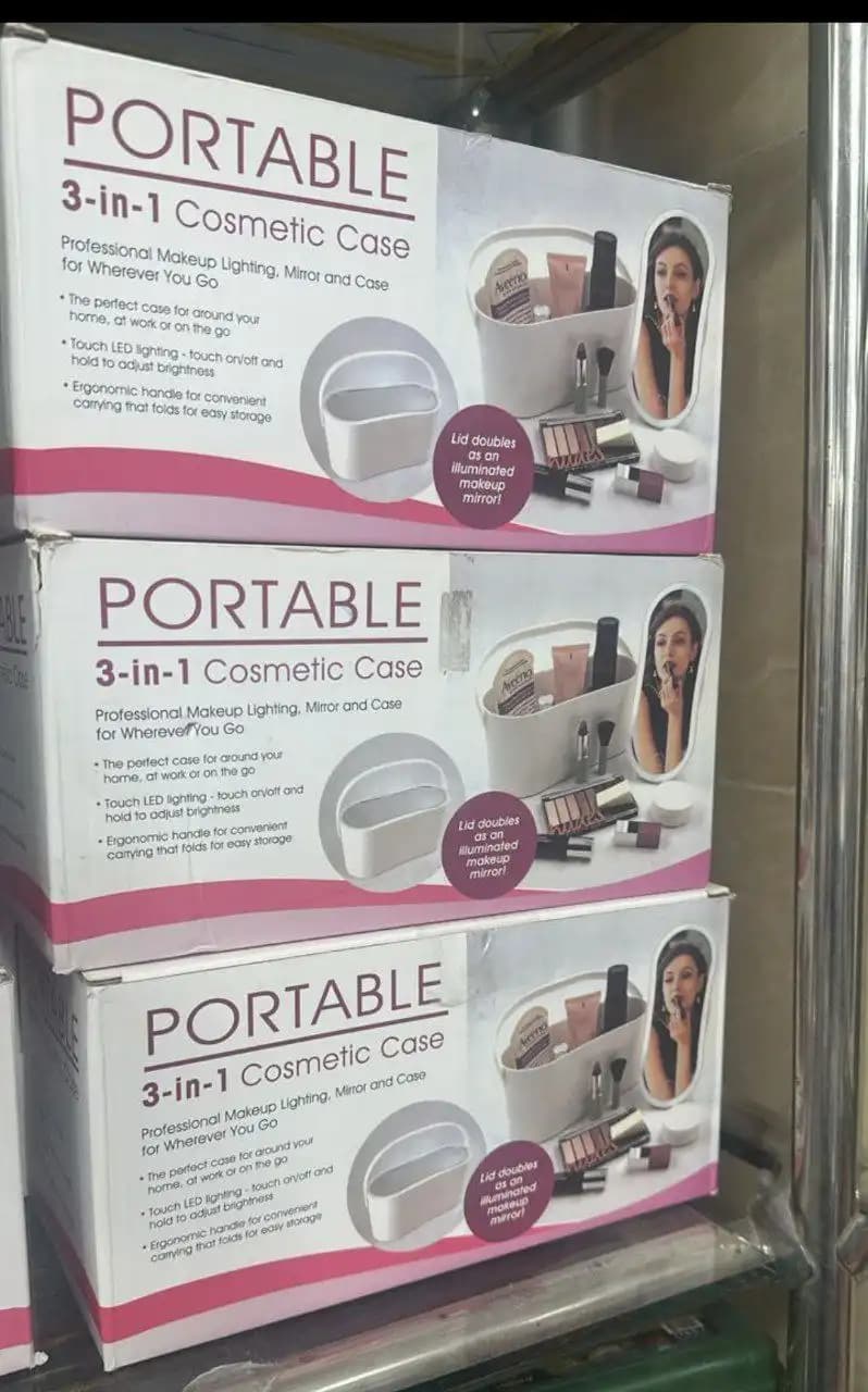 کیف آرایشی قابل حمل 3 کاره با آینه LED — تصویر ۸