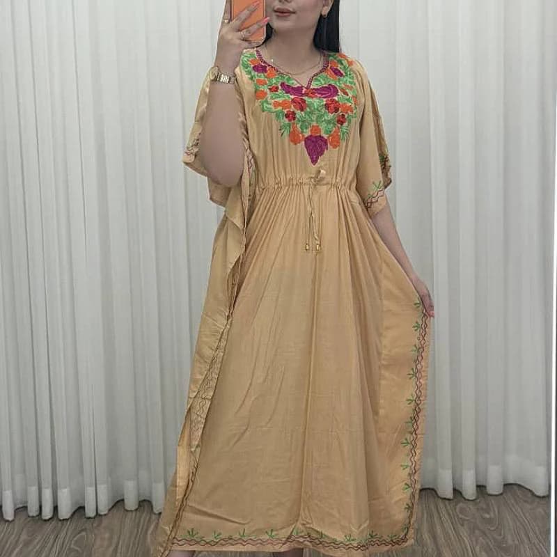 پانچ ساحلی نخی اورجینال گلدوزی شده وارداتی/کد2902 — تصویر ۴