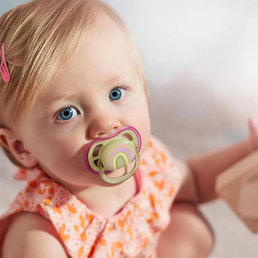 پستانک الترا سافت 0 تا 6 ماه فیلیپس اونت Philips Avent مدل SCF085/51 — تصویر ۳