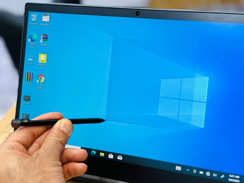لپ تاپ Lenovo x1 Yoga | i5.10310U | RAM8 | 256SSD | intel UHD — تصویر ۵