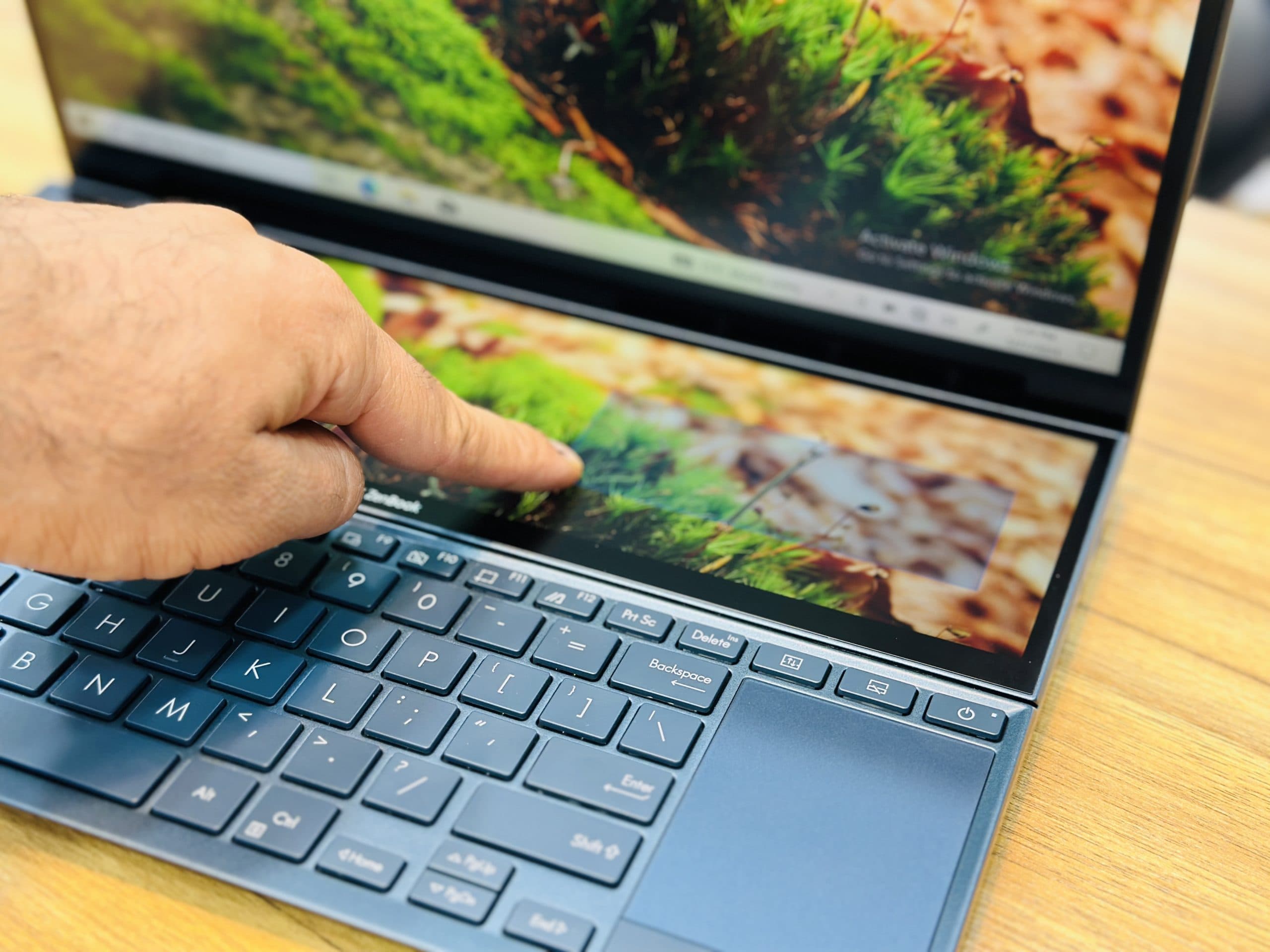 لپ تاپ Asus ZenBook UX482EAR | AMD Ryzen 5 PRO 4650U | RAM16 | 256SSD | AMD Radeon 512MB — تصویر ۶