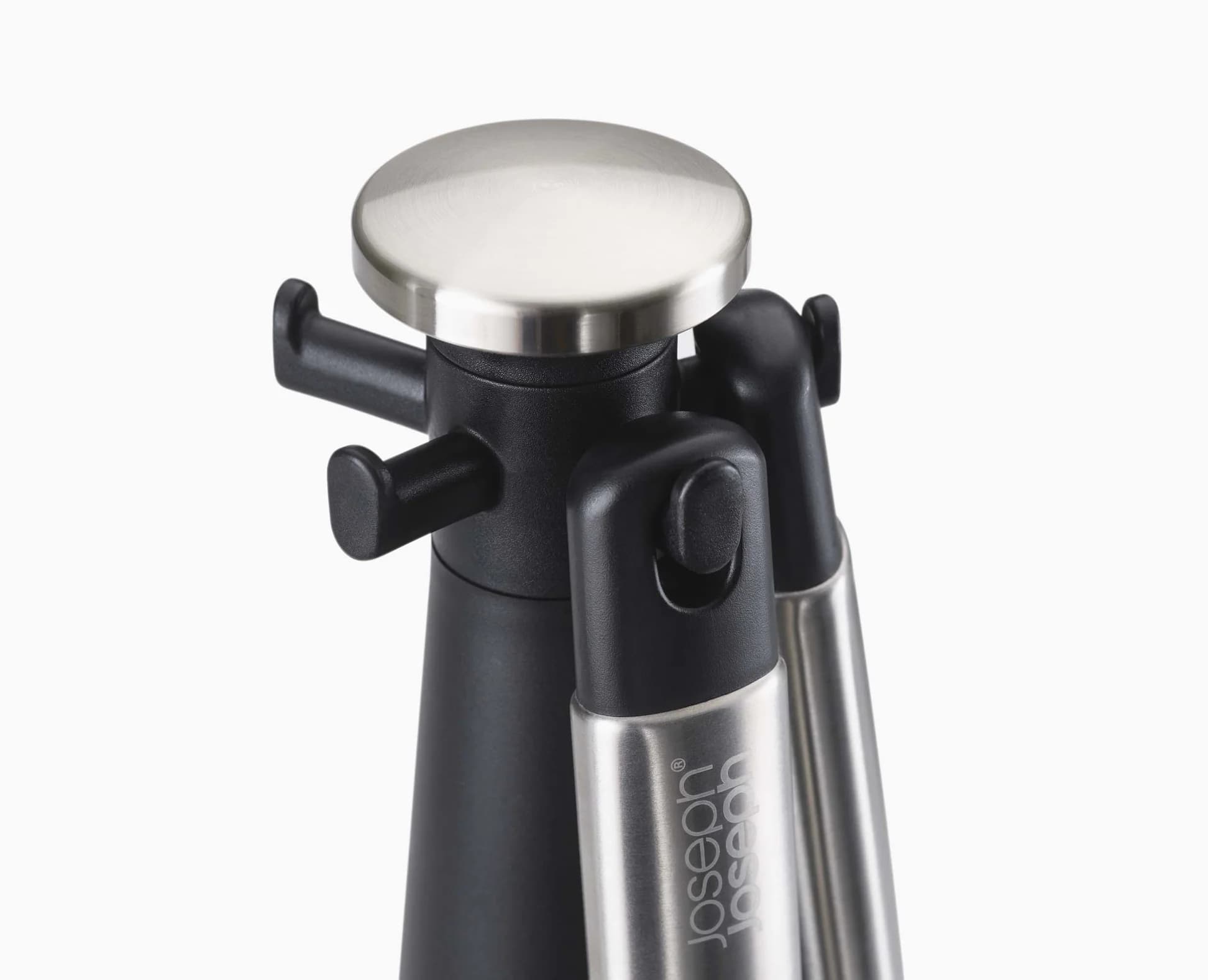 ست کفگیر و ملاقه 6 پارچه استیل و مشکی جوزف جوزف Joseph Joseph Elevate Stainless Steel Silicone Utensil Carousel, Set of 6 — تصویر ۴