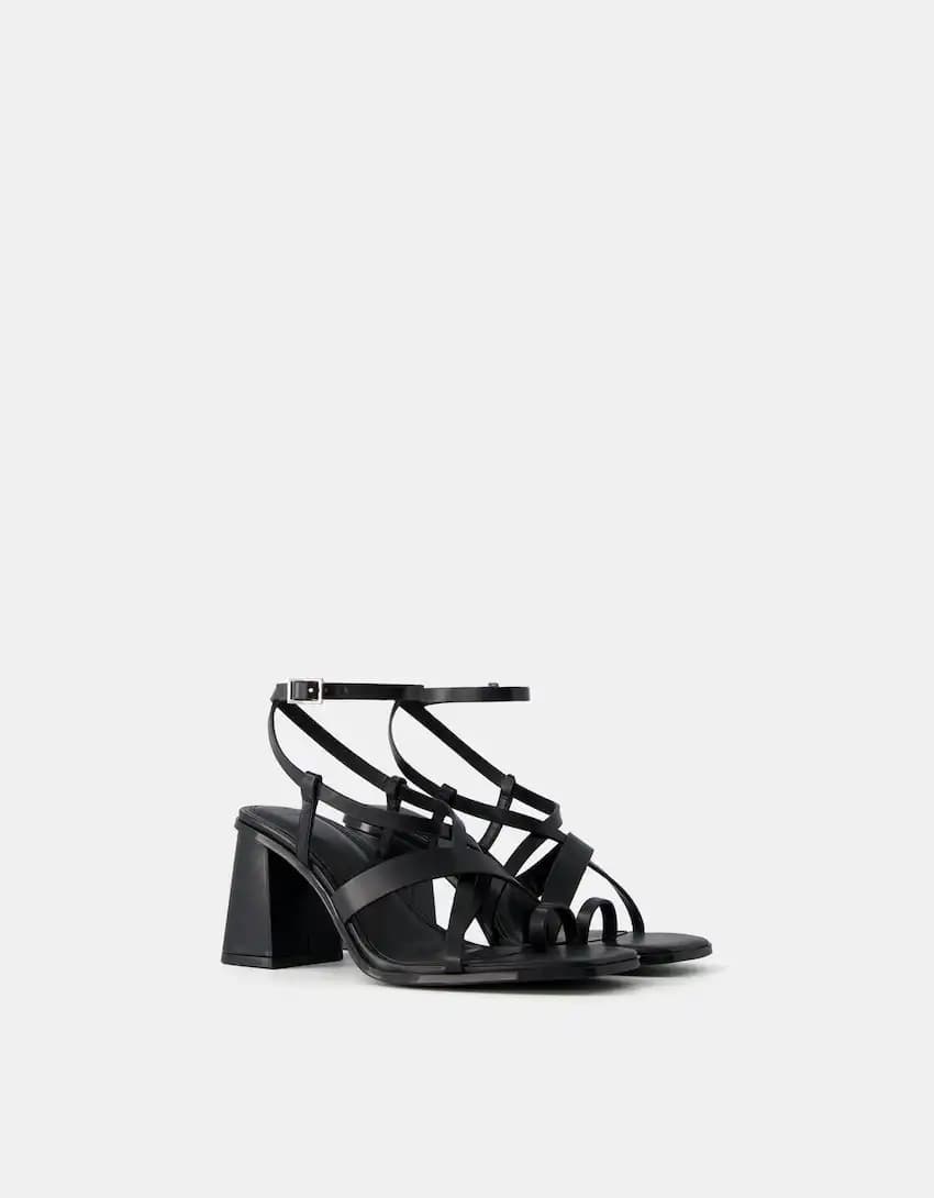 کفش پاشنه بلند برشکا مدل Block High-Heel Sandals With Straps — تصویر ۶